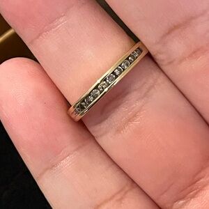 Vintage 10k diamond ring